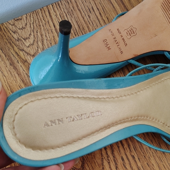 Ann Taylor women's leather strappy stiletto heel sandals,slip-on Turquoise 8.5M, - Picture 12 of 17